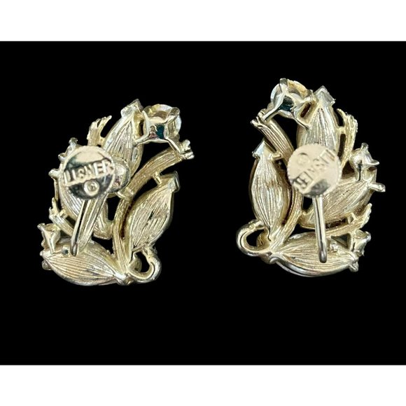 Vintage signed Lisner Clip-on Red and Aurora Borealis Crystal Beaded Gold toned - Picture 3 of 4